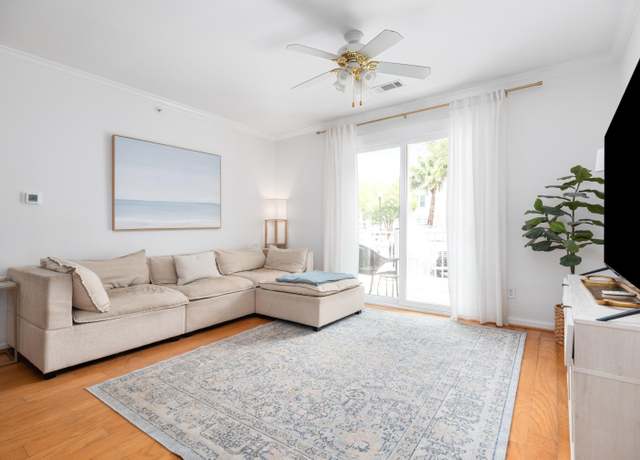 Property at 130 River Landing Dr #7106, Charleston, SC 29492, 1 bed, 1 bath