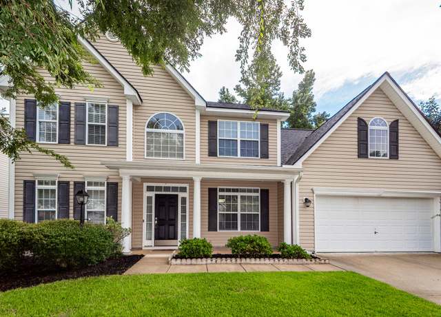 Property at 9209 Markleys Grove Blvd, Summerville, SC 29485, 4 beds, 2.5 baths