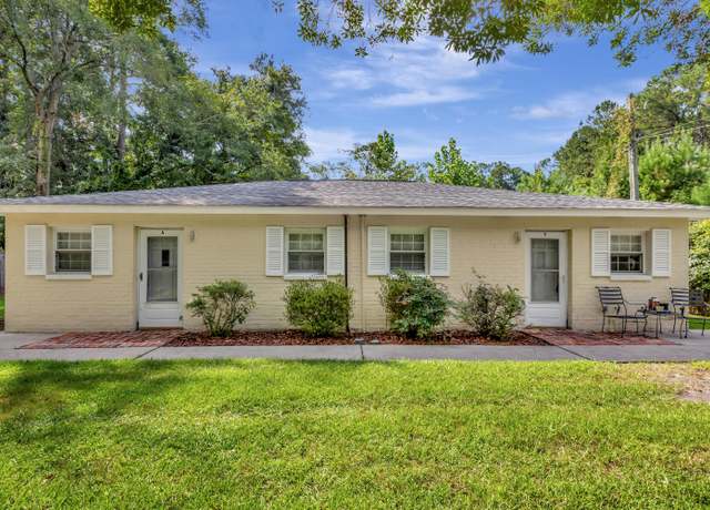 Property at 921 Simmons Ave Unit A & B, Summerville, SC 29483, 4 beds, 2 baths