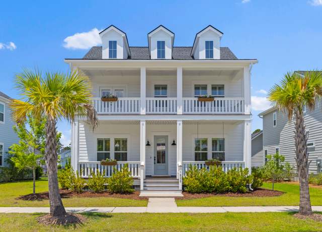 Property at 1828 Agate Bay Dr, Mount Pleasant, SC 29466, 4 beds, 3.5 baths