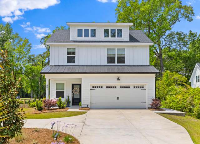Property at 481 Woodland Shores Rd, Charleston, SC 29412, 4 beds, 2.5 baths