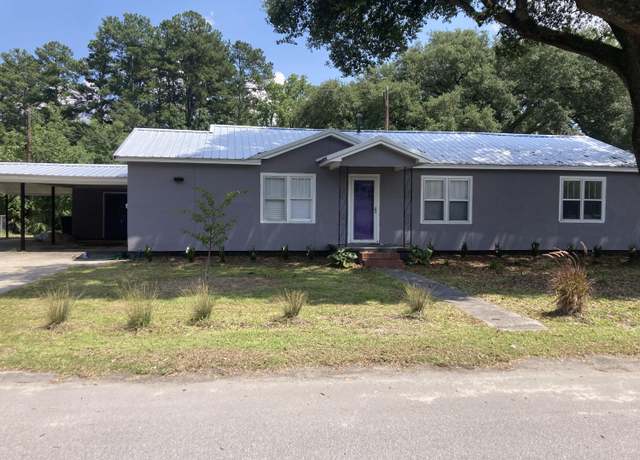 Property at 110 Groves St, Walterboro, SC 29488, 3 beds, 2 baths