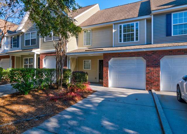 Property at 546 Tayrn Dr, Charleston, SC 29492, 2 beds, 2.5 baths