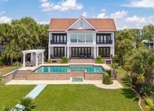 Property at 104 Beach St, Mount Pleasant, SC 29464, 4 beds, 3.5 baths