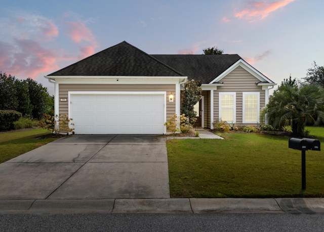 Property at 586 Eastern Isle Ave, Summerville, SC 29486, 3 beds, 2 baths