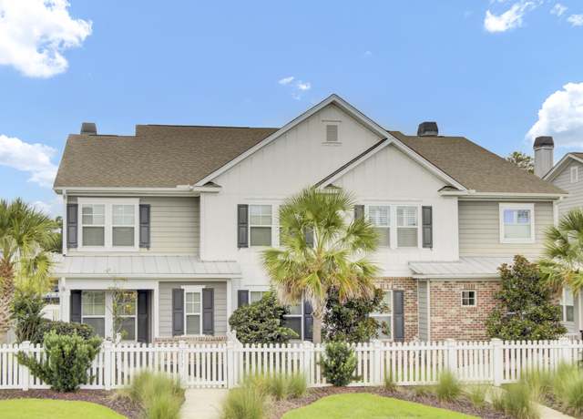 Property at 2672 Park West Blvd, Mount Pleasant, SC 29466, 5 beds, 3.5 baths