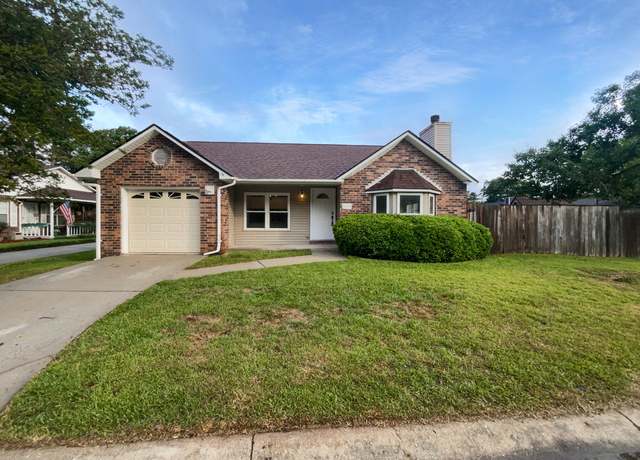 Property at 4500 Winterwood Pl, Ladson, SC 29456, 3 beds, 2 baths