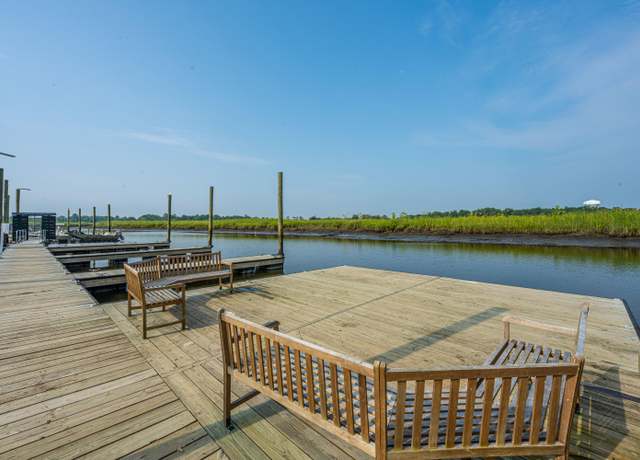 Property at 1529 Foster Creek Rd, Hanahan, SC 29410, 3 beds, 2 baths