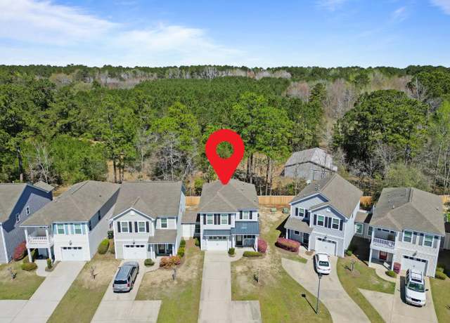 Property at 1800 Poplar Grove Pl, Summerville, SC 29483, 3 beds, 2.5 baths