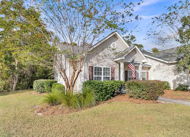 Property at 2460 Deer Ridge Ln #1, North Charleston, SC 29406, 2 beds, 2.5 baths