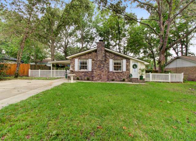 Property at 10 Teaneck Rd, Goose Creek, SC 29445, 3 beds, 1 bath