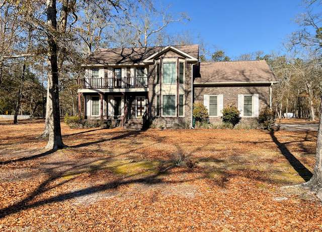 Property at 388 Benton Farm Rd, Walterboro, SC 29488, 3 beds, 3 baths