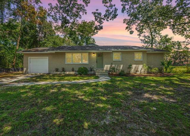 Property at 2150 Pierpont Ave, Charleston, SC 29414, 3 beds, 2 baths