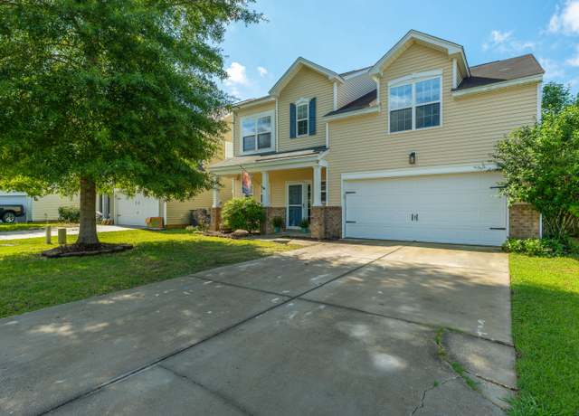 Property at 1052 Whitlow Blvd, Summerville, SC 29483, 4 beds, 2.5 baths