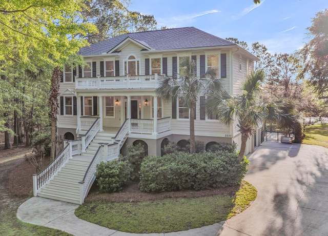 Property at 2037 Shell Ring Cir, Mount Pleasant, SC 29466, 5 beds, 4.5 baths
