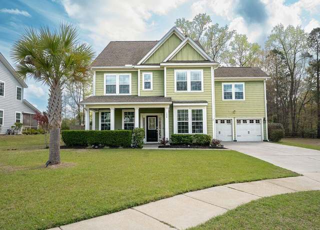 Property at 136 Stagecoach Ln, Summerville, SC 29483, 5 beds, 4.5 baths