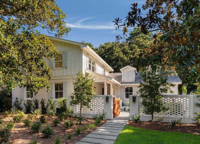 Property at 340 Molasses Ln, Mount Pleasant, SC 29464, 5 beds, 3.5 baths