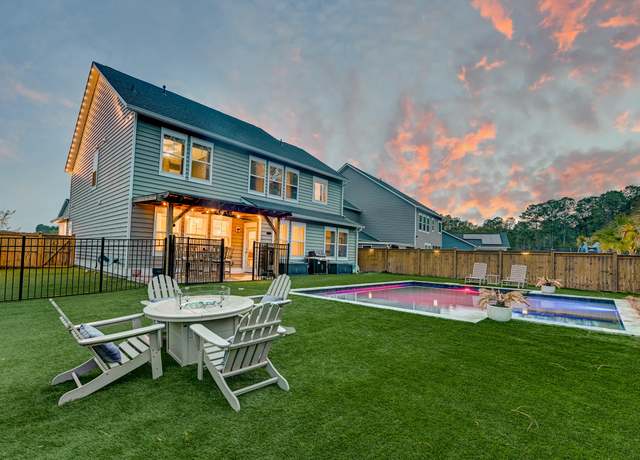 Property at 158 Garden Lily Ln, Summerville, SC 29485, 5 beds, 3.5 baths