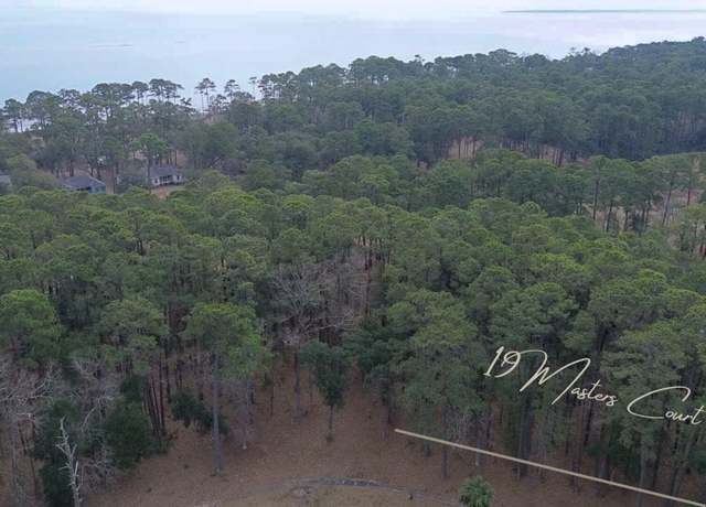Property at 19 Masters Ct, Daufuskie Island, SC 29915