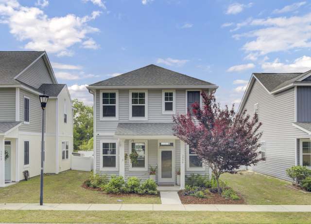 Property at 3990 Hillyard St, North Charleston, SC 29405, 3 beds, 2.5 baths