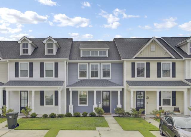 Property at 208 Kirkland St, Goose Creek, SC 29445, 2 beds, 2.5 baths