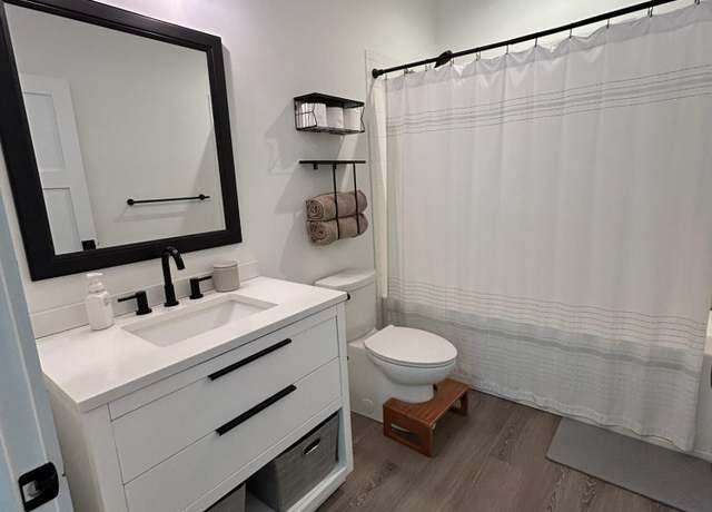 Property at 400 Bucksley Ln #301, Charleston, SC 29492, 2 beds, 2 baths