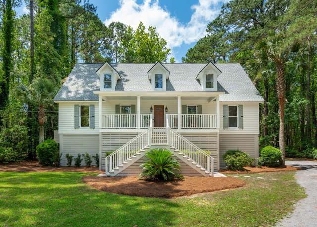 Property at 338 Mcclellan Ave, Mcclellanville, SC 29458, 5 beds, 3 baths