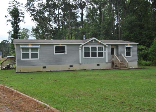 Property at 123 Christina Ln, Summerville, SC 29483, 3 beds, 2 baths