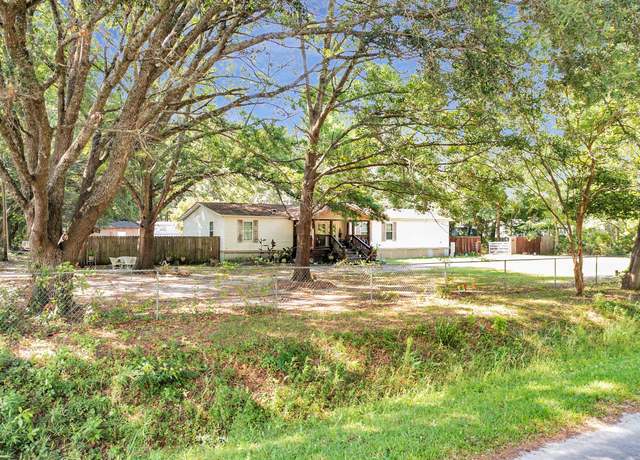 Property at 317 Lankford St, Moncks Corner, SC 29461, 3 beds, 2 baths