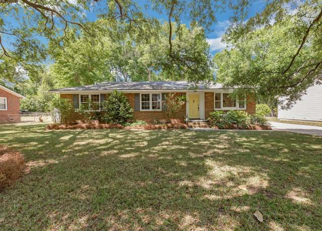Property at 1172 Dawn Dr, Charleston, SC 29412, 3 beds, 2 baths