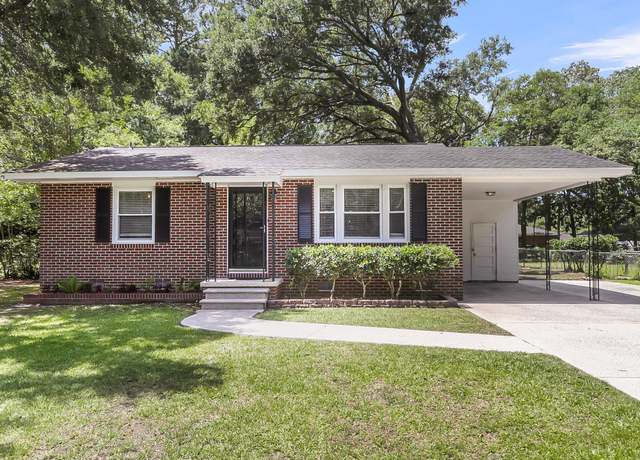 Property at 2631 Ridgewood Ave, Charleston, SC 29414, 3 beds, 1.5 baths