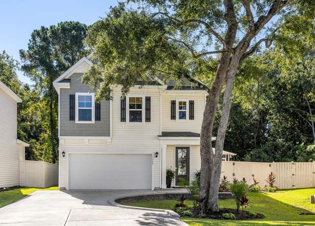 Property at 3948 Treebranch Cir, Awendaw, SC 29429, 5 beds, 3 baths