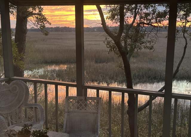 Property at 642 Harbor Creek Pl #21, Charleston, SC 29412, 3 beds, 3.5 baths