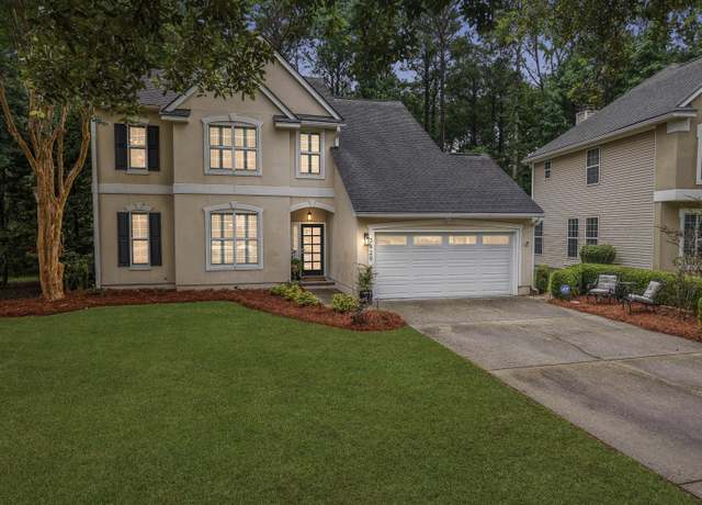 Property at 3429 Oxfordshire Ln, Mount Pleasant, SC 29466, 3 beds, 2.5 baths