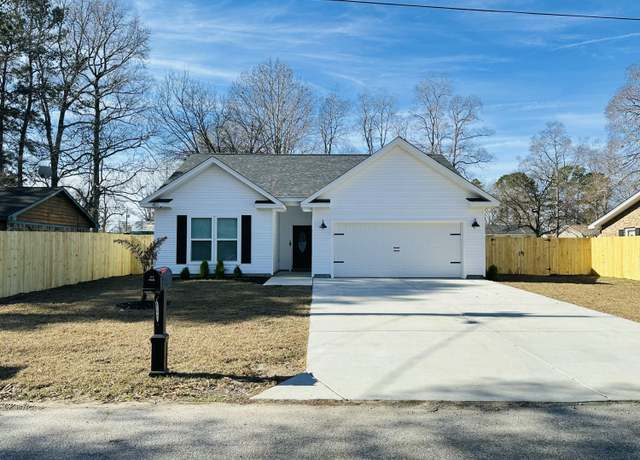 Property at 107 Camellia Rd, Goose Creek, SC 29445, 3 beds, 2 baths