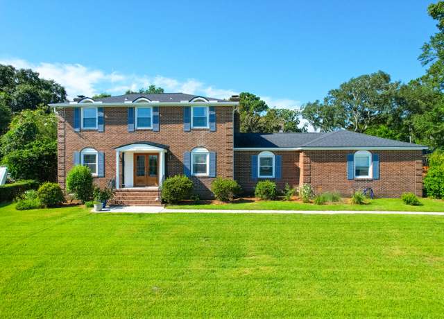 Property at 2841 Harvard Rd, Charleston, SC 29414, 3 beds, 2.5 baths