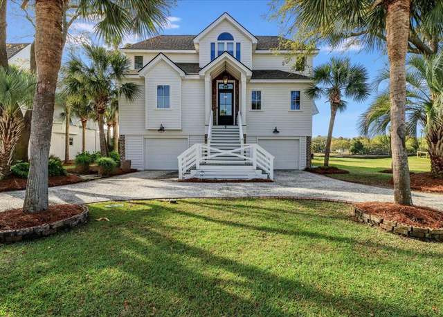 Property at 9 Intracoastal Ct, Isle Of Palms, SC 29451, 3 beds, 3.5 baths