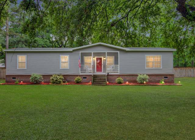 Property at 152 Picard Dr, Ladson, SC 29456, 3 beds, 2 baths