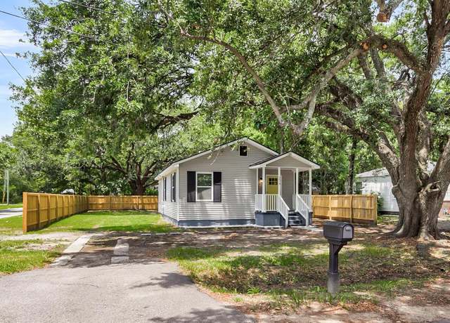 Property at 2678 Ranger Dr, North Charleston, SC 29405, 3 beds, 2 baths