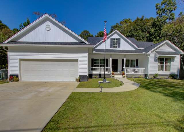 Property at 1746 Pierpont Ave, Charleston, SC 29414, 3 beds, 2.5 baths