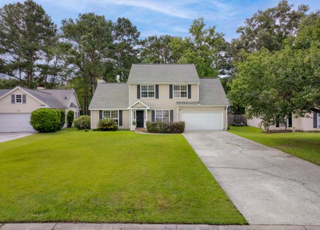 Property at 633 Alwyn Blvd, Summerville, SC 29485, 3 beds, 2.5 baths