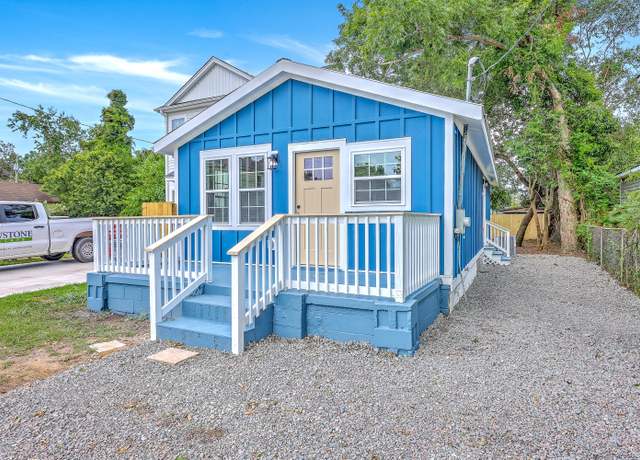 Property at 2011 Hugo Ave, North Charleston, SC 29405, 2 beds, 2 baths