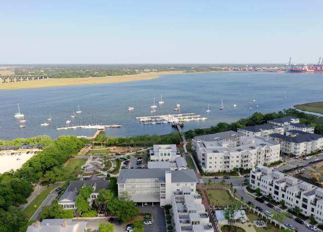 Property at 301 Longshore St #423, Charleston, SC 29492, 2 beds, 2.5 baths