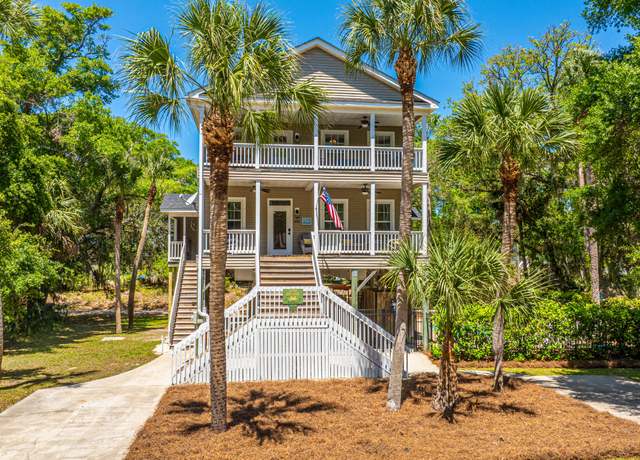 Property at 607 Jungle Rd, Edisto Beach, SC 29438, 5 beds, 3.5 baths