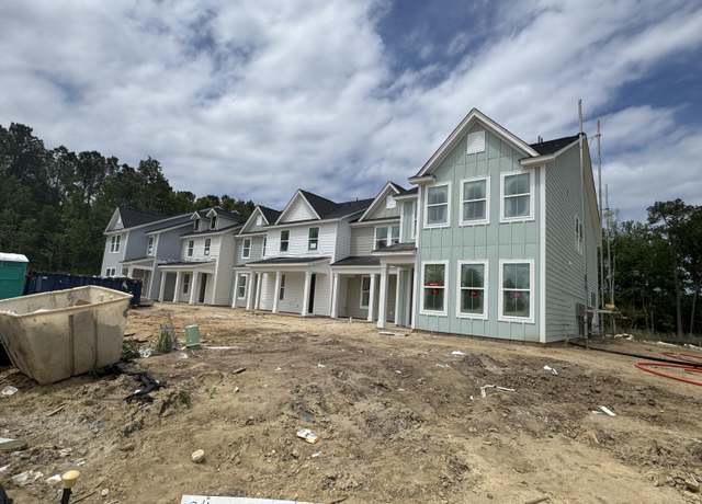 Property at 825 Alma Square Dr, Moncks Corner, SC 29461, 3 beds, 2.5 baths
