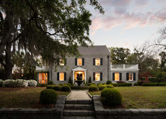 Property at 478 Huger St, Charleston, SC 29403, 5 beds, 3.5 baths