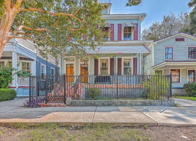 Property at 380 Ashley Ave, Charleston, SC 29403, 5 beds, 2 baths