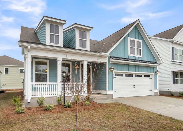 Property at 702 Maynard Ln, Summerville, SC 29486, 4 beds, 3.5 baths