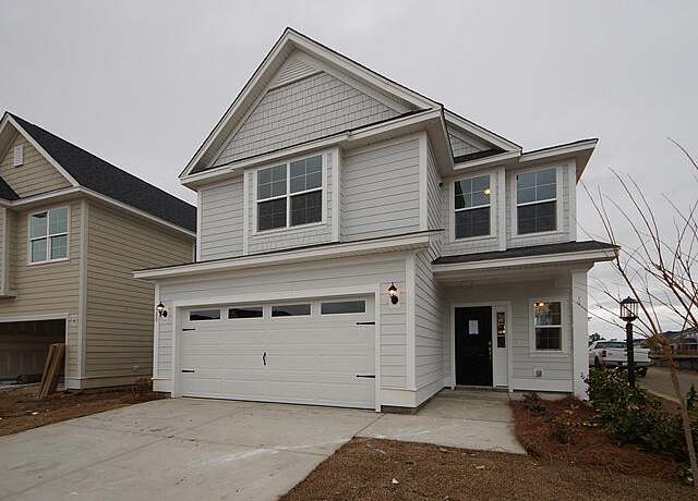 Property at 711 Alma Square Dr, Moncks Corner, SC 29461, 4 beds, 3.5 baths