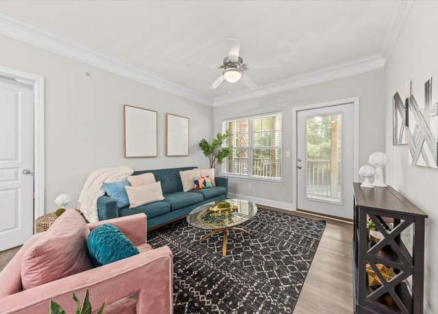 Property at 1012 Basildon Rd, Mount Pleasant, SC 29466, 2 beds, 2 baths